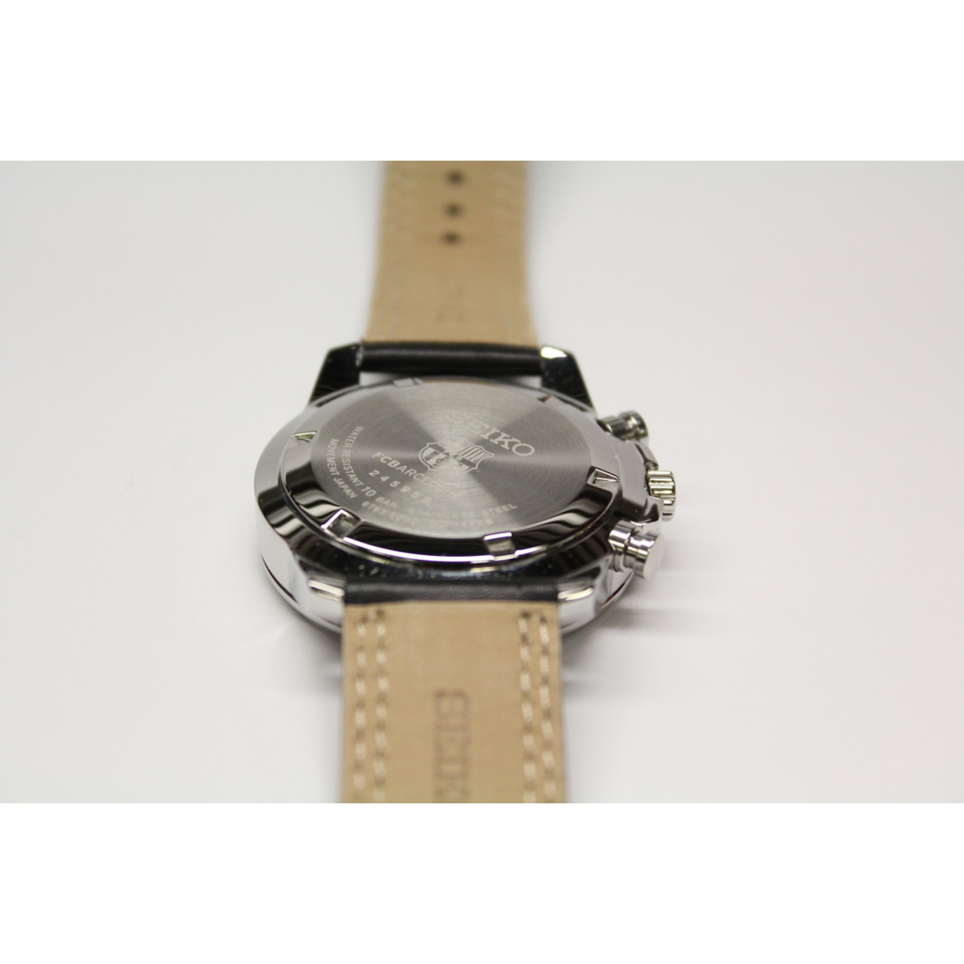 omega speedmaster 18k gold